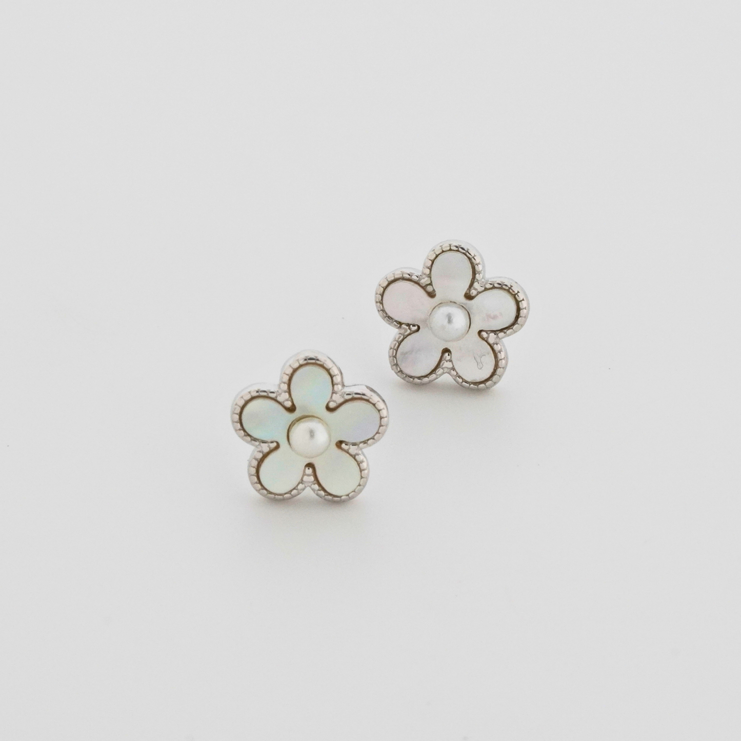 Flora Rhodium Earrings
