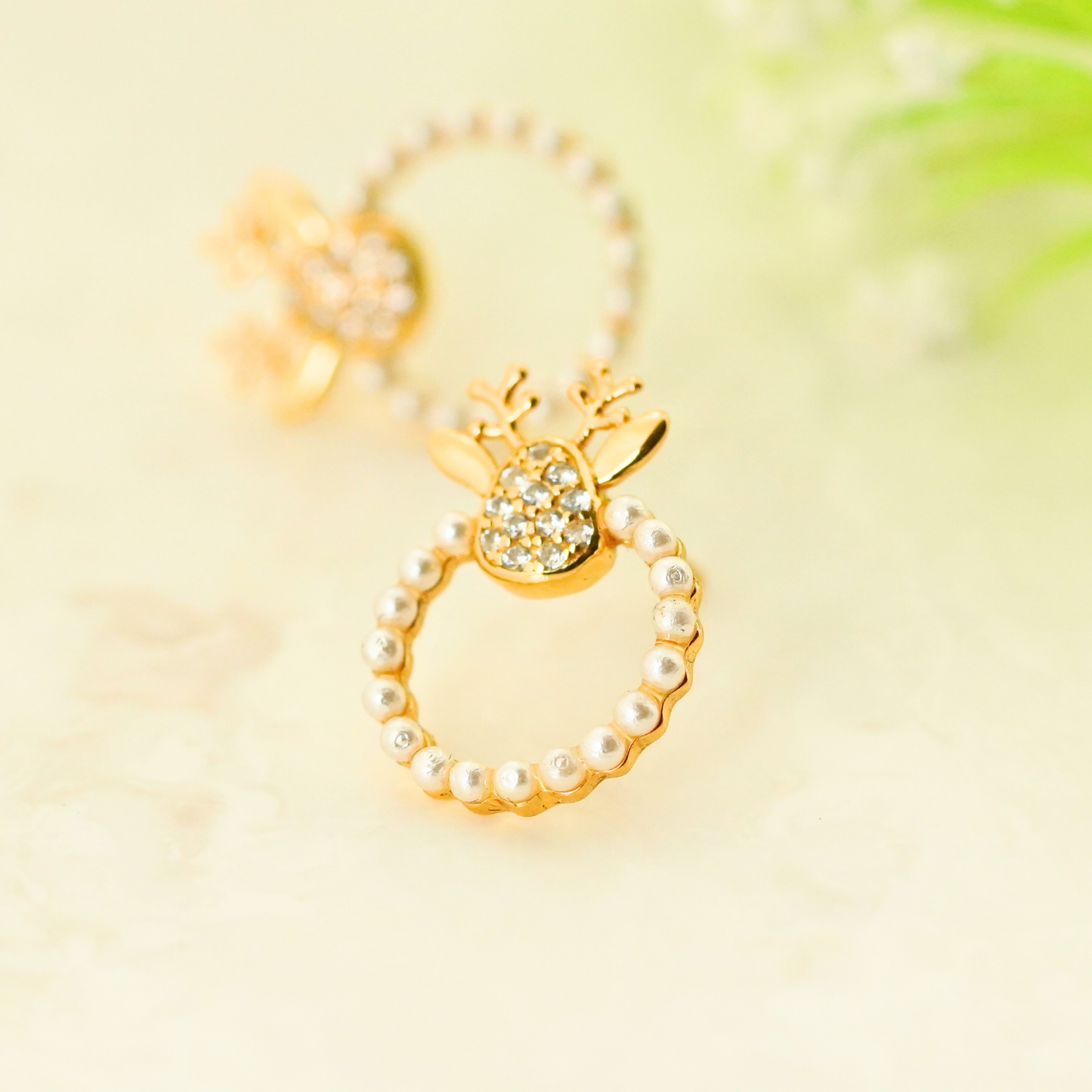 Rudolph Pearl Earrings
