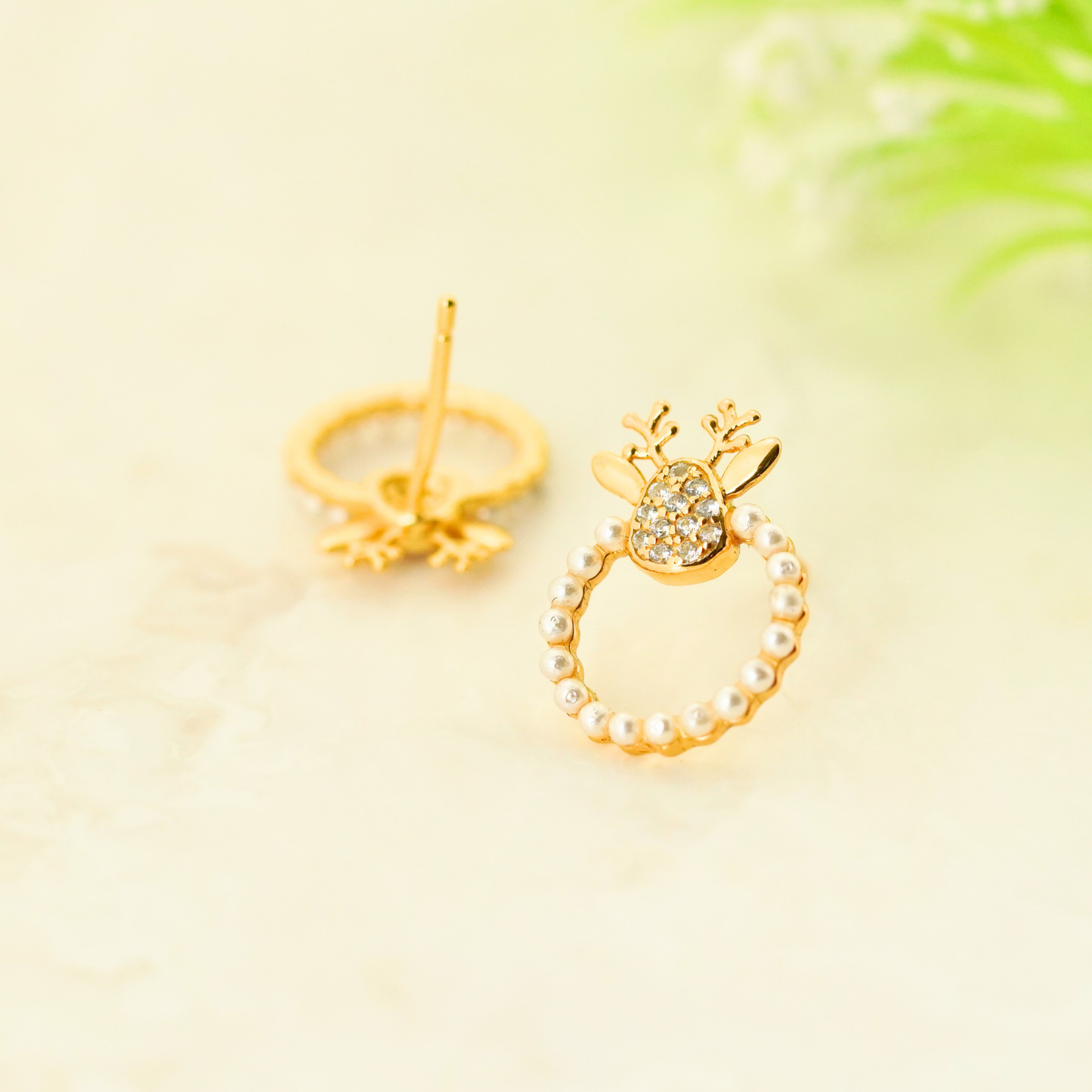 Rudolph Pearl Earrings