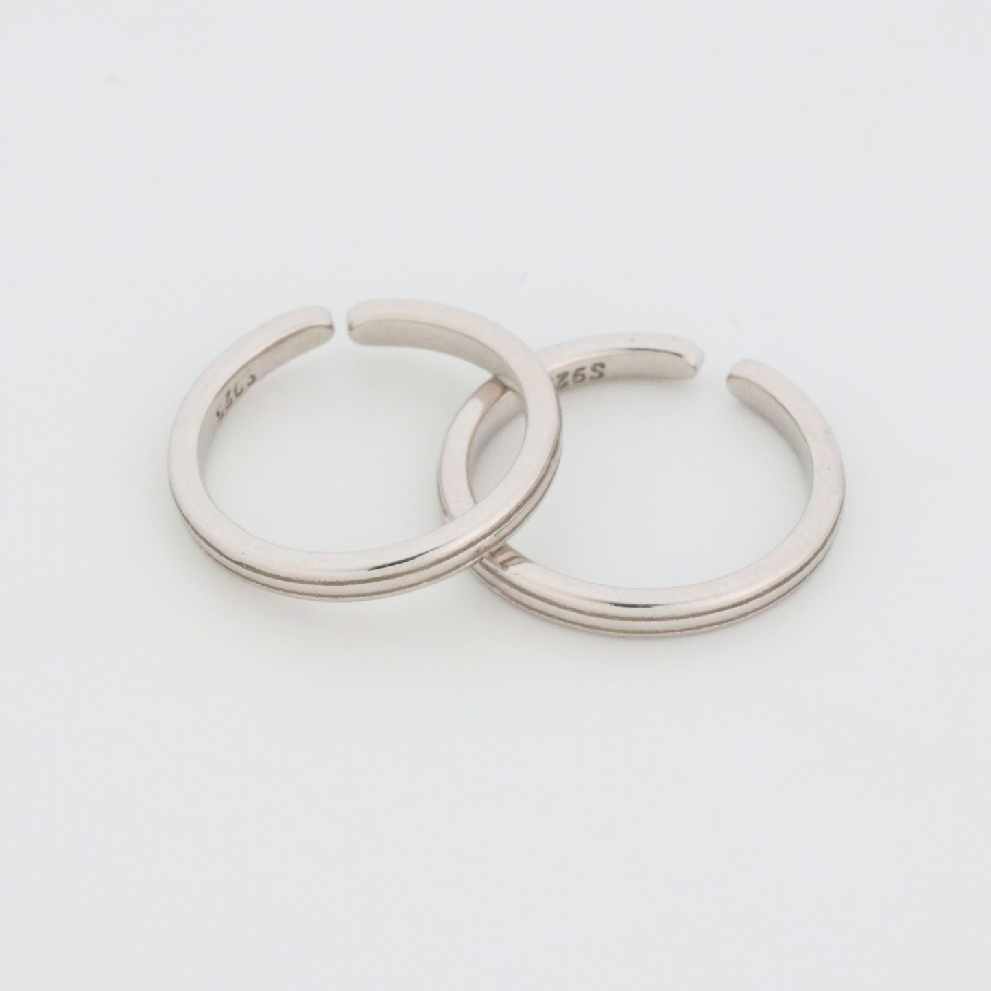 Simplicity Rhodium Toe Rings