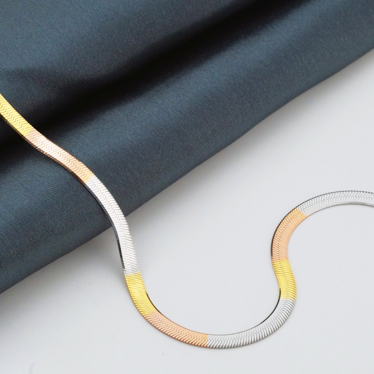 Trinity Minimal Tricolor Anklet