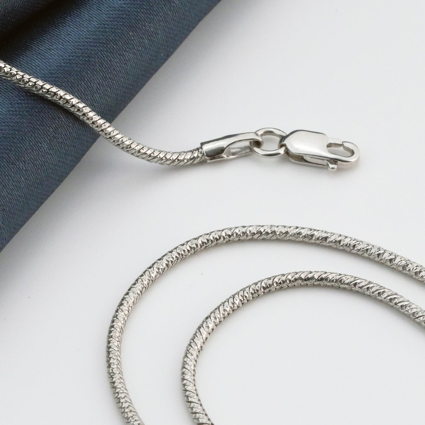 Shimmer Minimal Rhodium Anklet