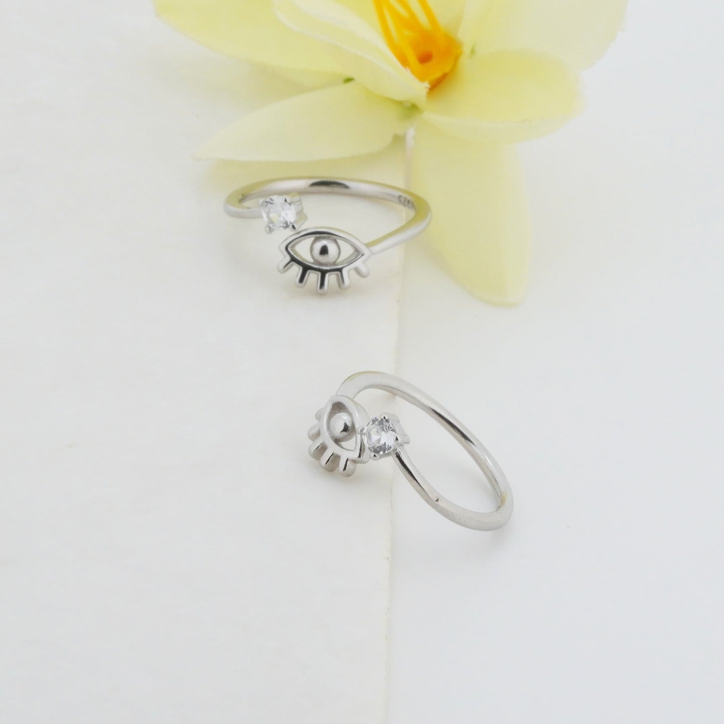 Eyes and Gems Rhodium Toe Rings