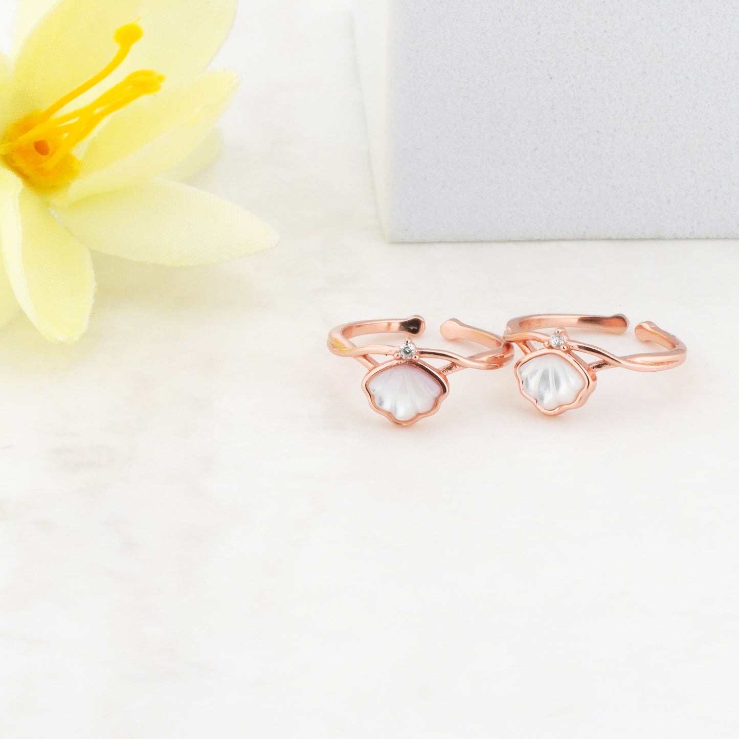 Oyester Rose Gold Toe Rings