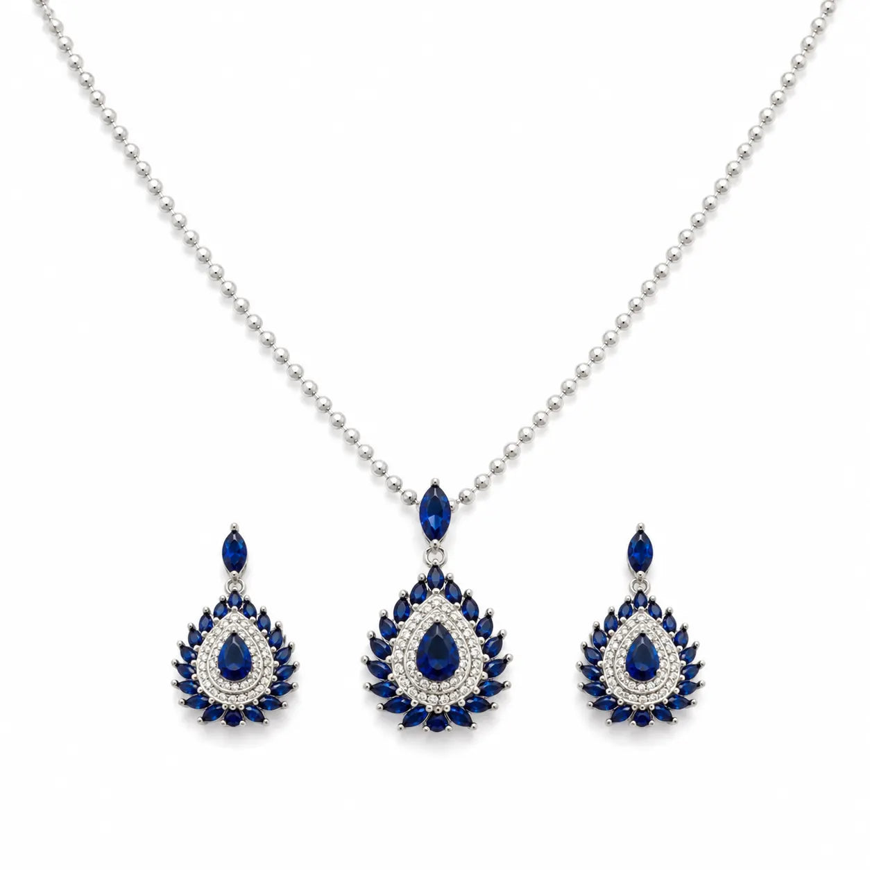 La Opera Studded Pendant Set with Removable Ball Chain 3