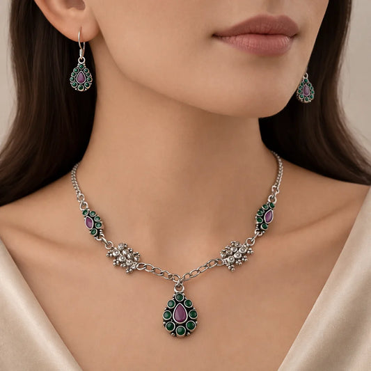 Romani Antique Necklace Set 4