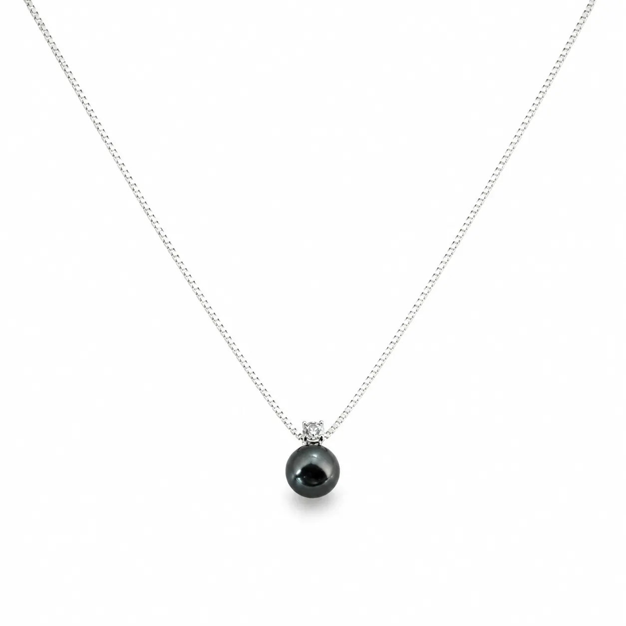 Serene Black Pearl Necklace 3
