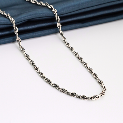 Torque Darkened Chain