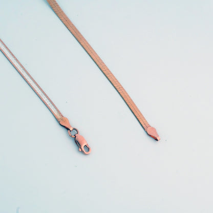 True Rose Minimal Anklet