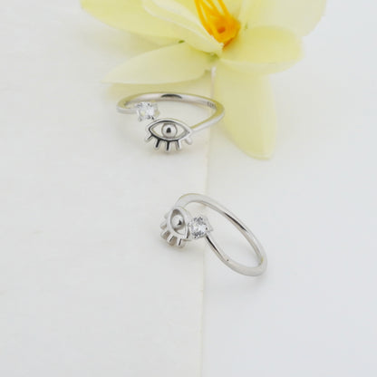 Eyes and Gems Rhodium Toe Rings