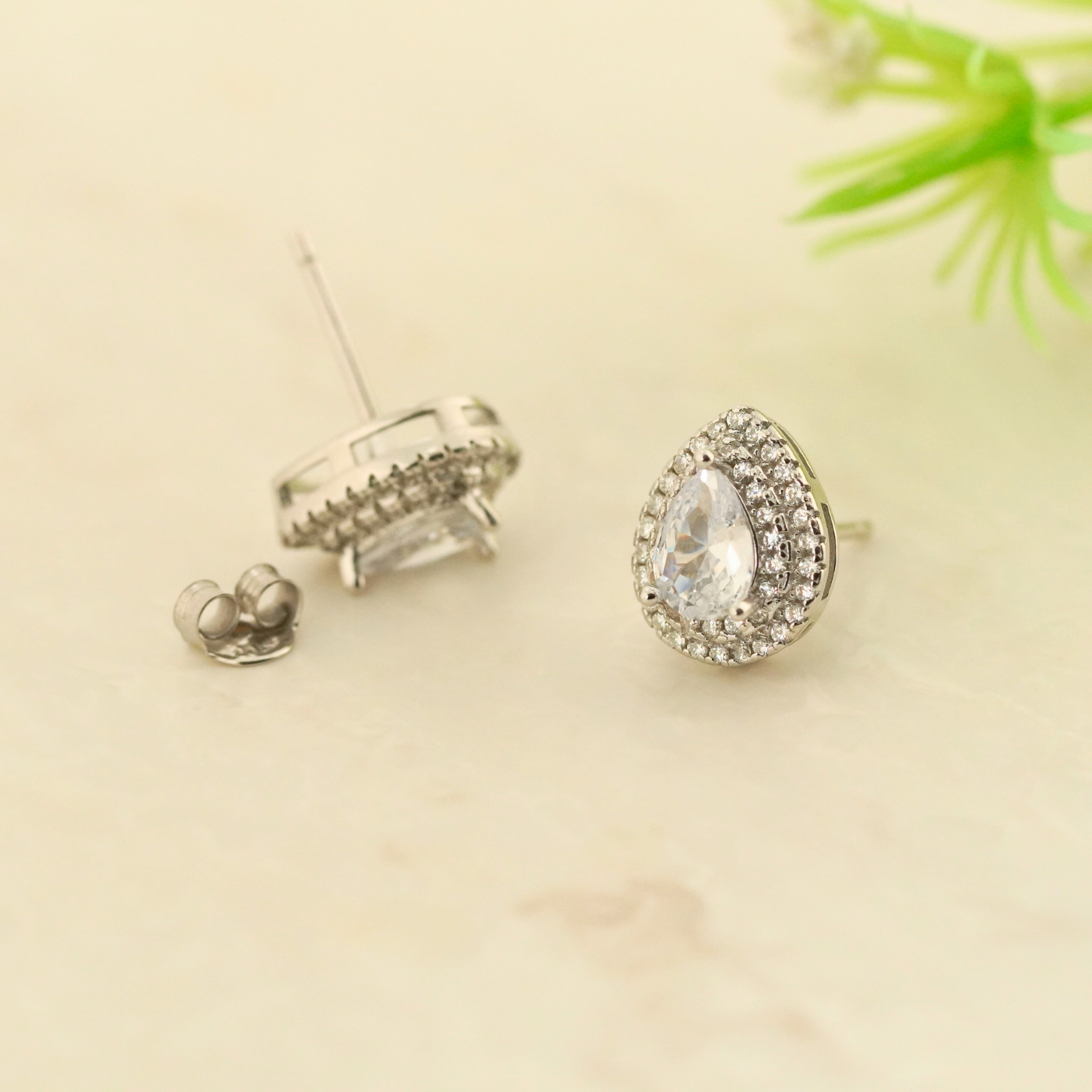 Dewdrops Rhodium Earrings 1