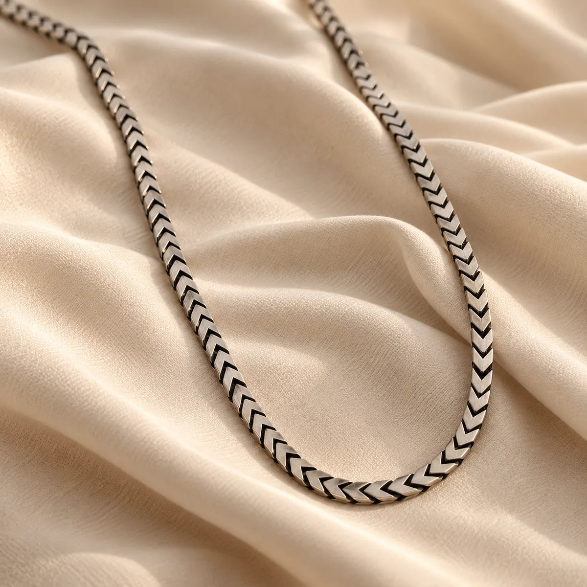Dusk Matte Chain for Men 1