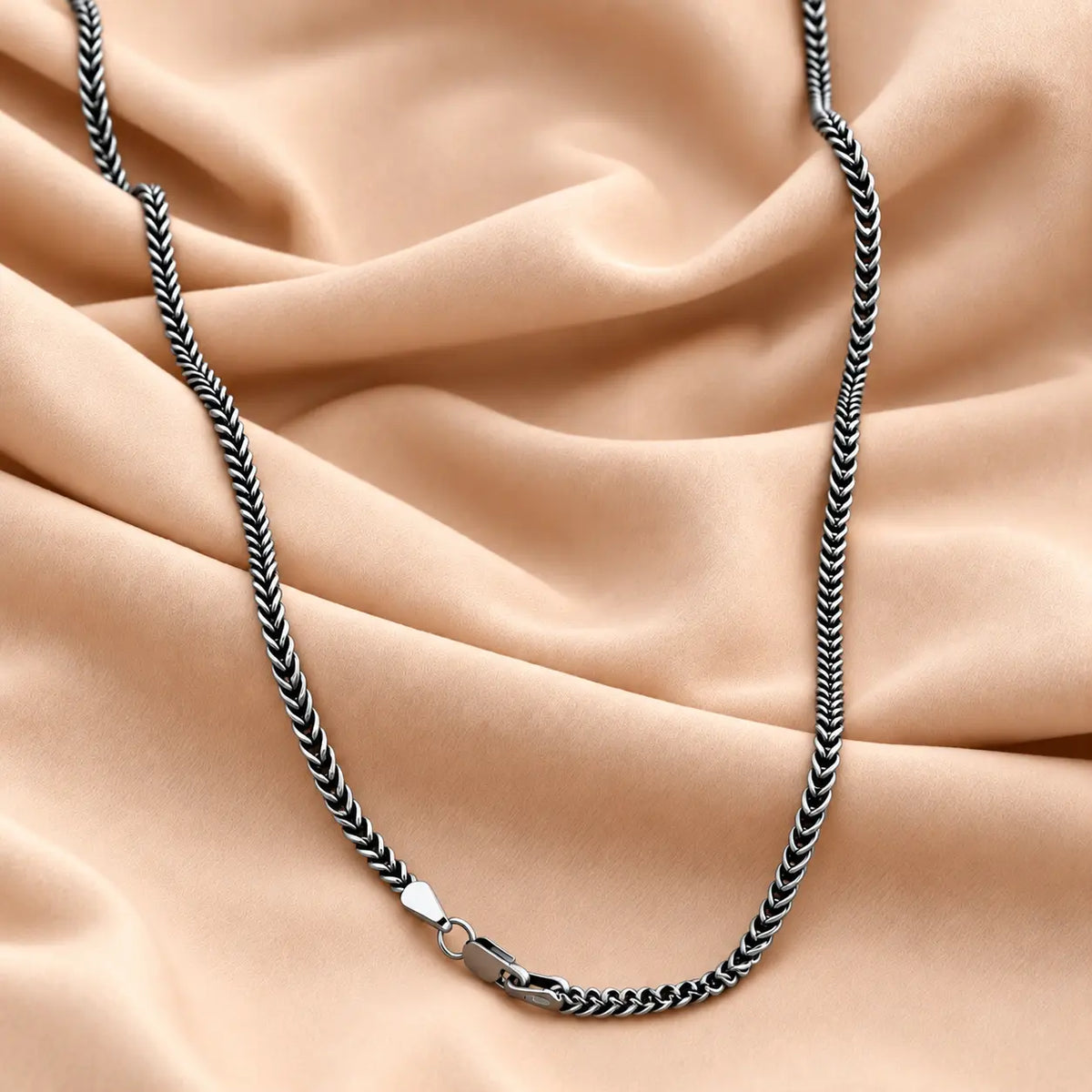 Goldfinger Oxidised Chain for Men 2