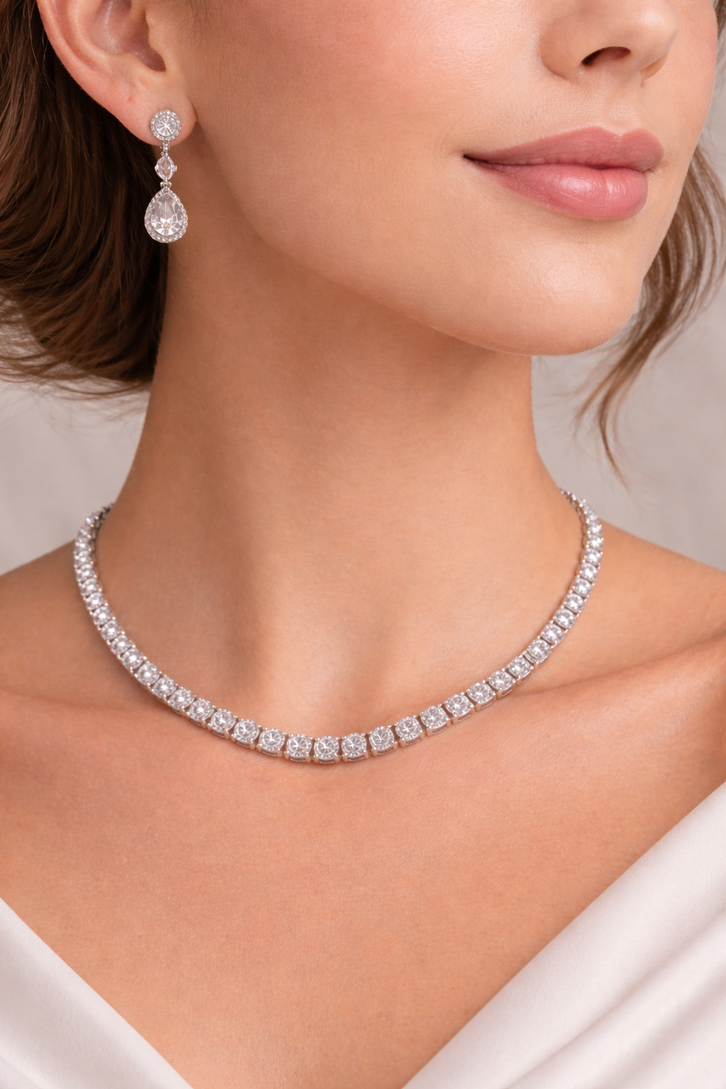 Imperial Solitaire Necklace Set 4