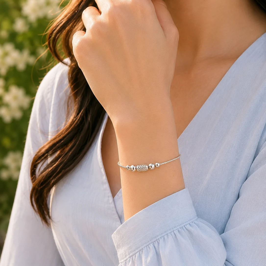 Minimal Beads Silver Bracelet for Women 2