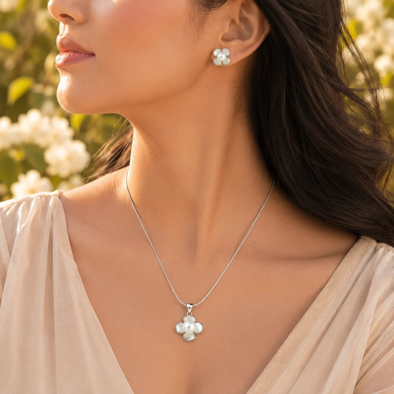 Moonbloom Rhodium Pendant Set with Removable Snake Chain 2