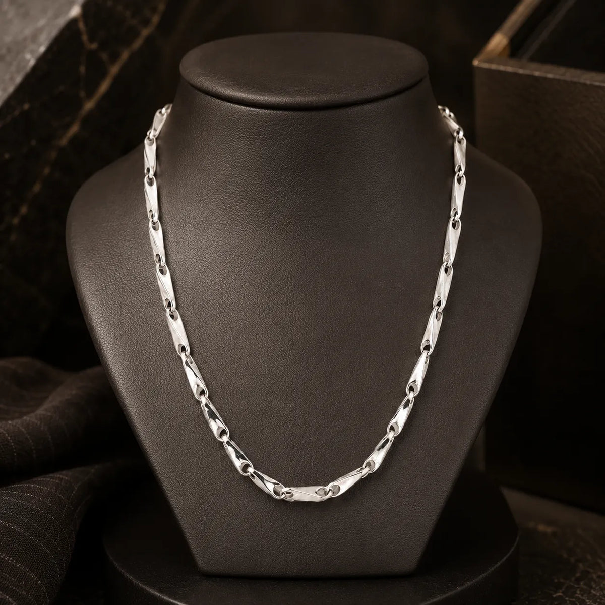 Old World Chain for Men 1