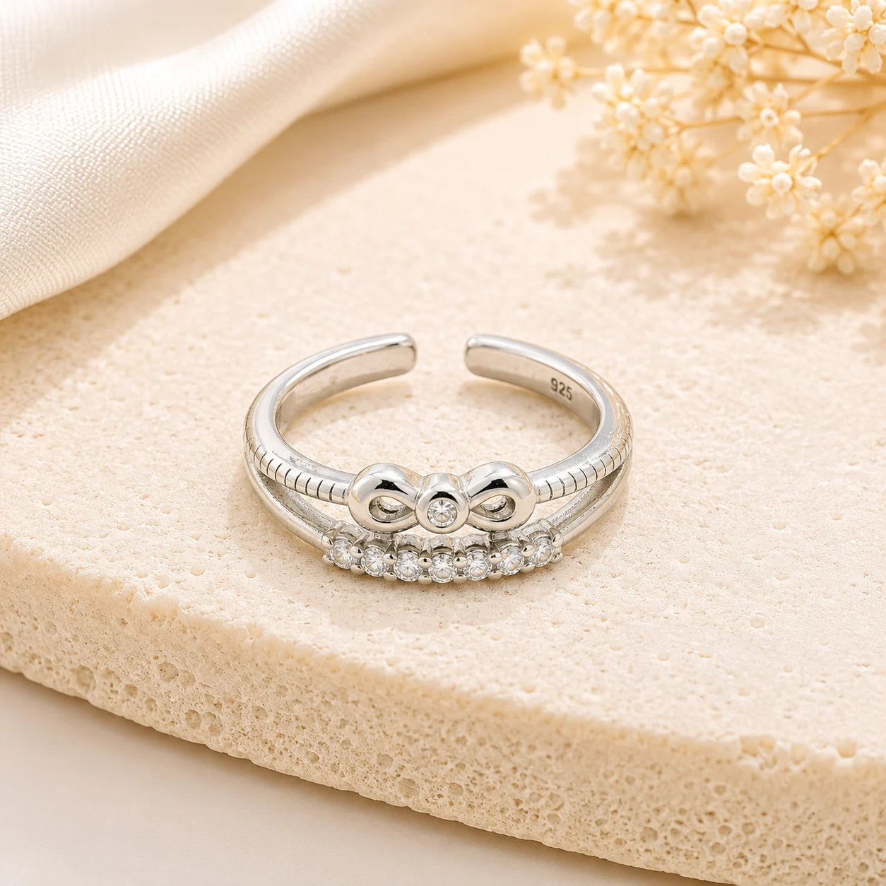 Orchid Studded Rhodium Toe Ring 1
