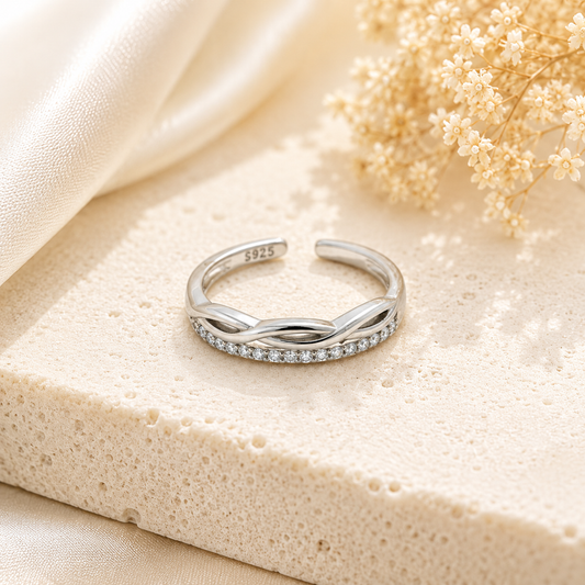 Seabreeze Studded Rhodium Toe Ring 1