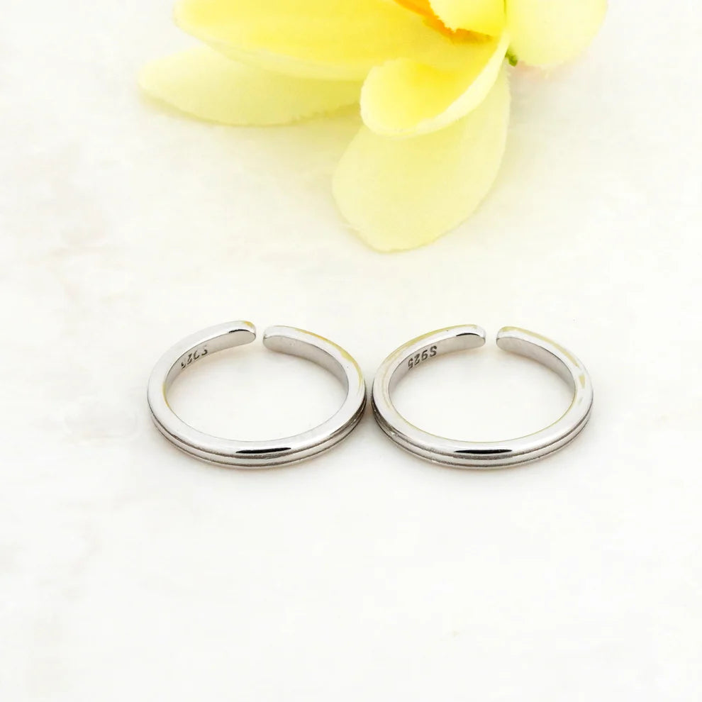Simplicity Rhodium Toe Rings 6