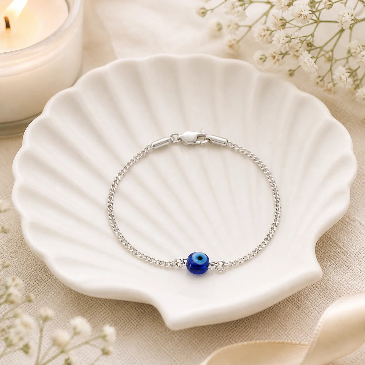 Solo Watcher Silver Evil Eye Bracelet for Women 1
