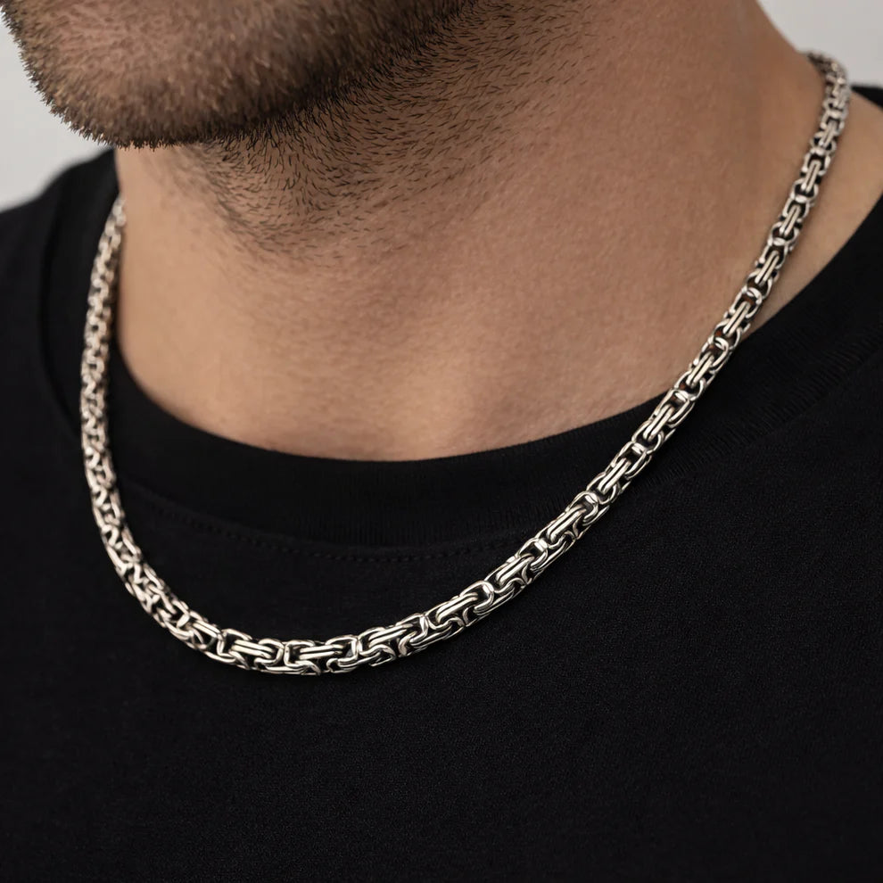 Spartacus Darkened Chain 7