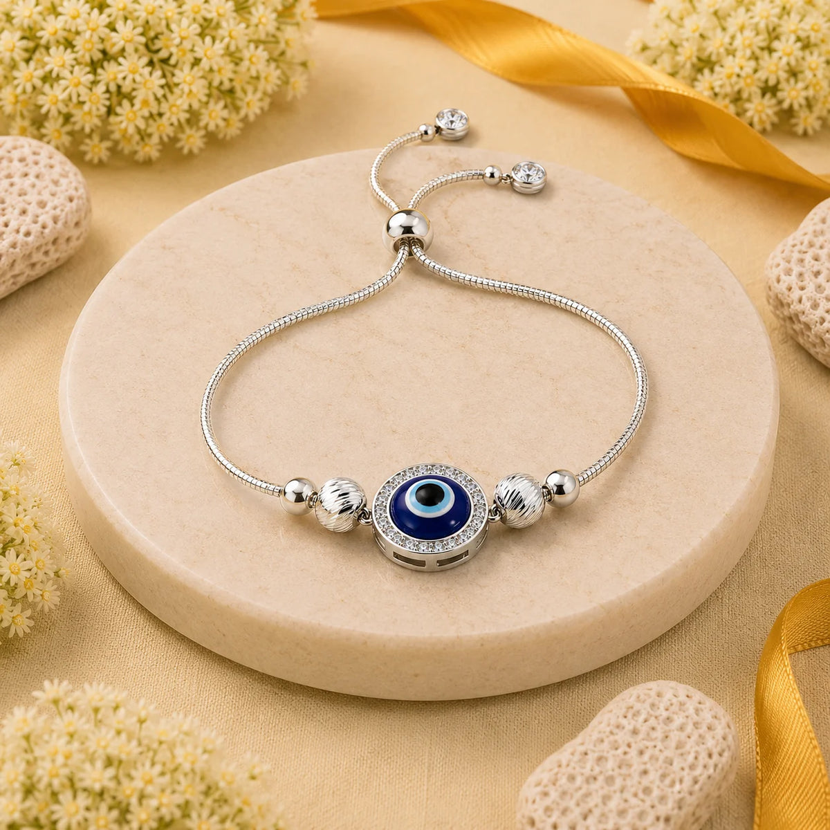 The Big Eye Silver Bracelet for Women 1