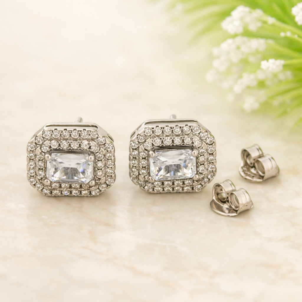 White Quadra Rhodium Earrings 1